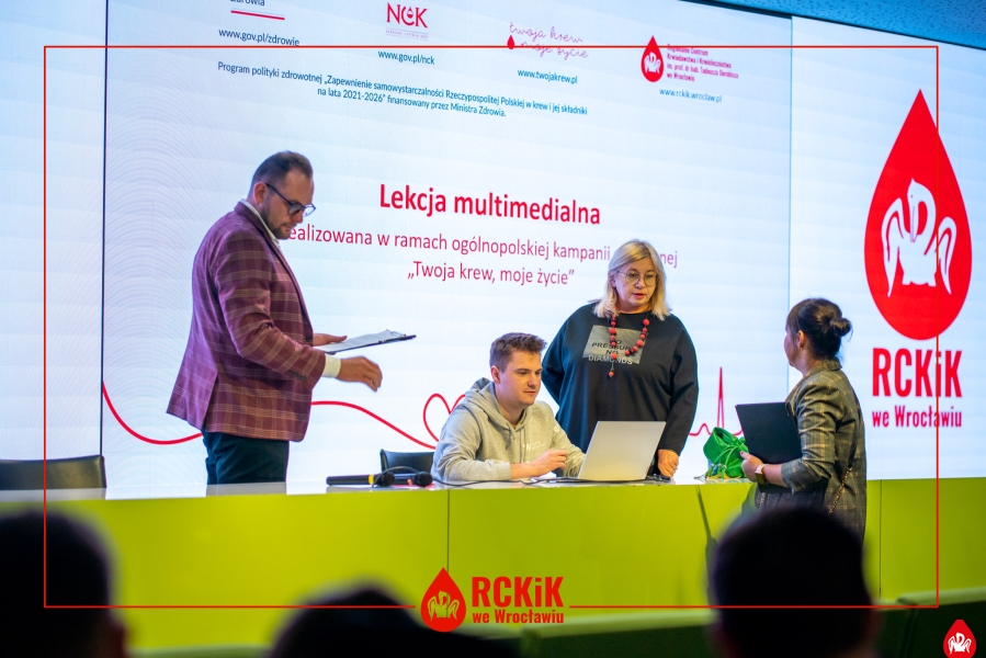Pierwsza Wielka Prelekcja o Honorowym Oddawaniu Krwi